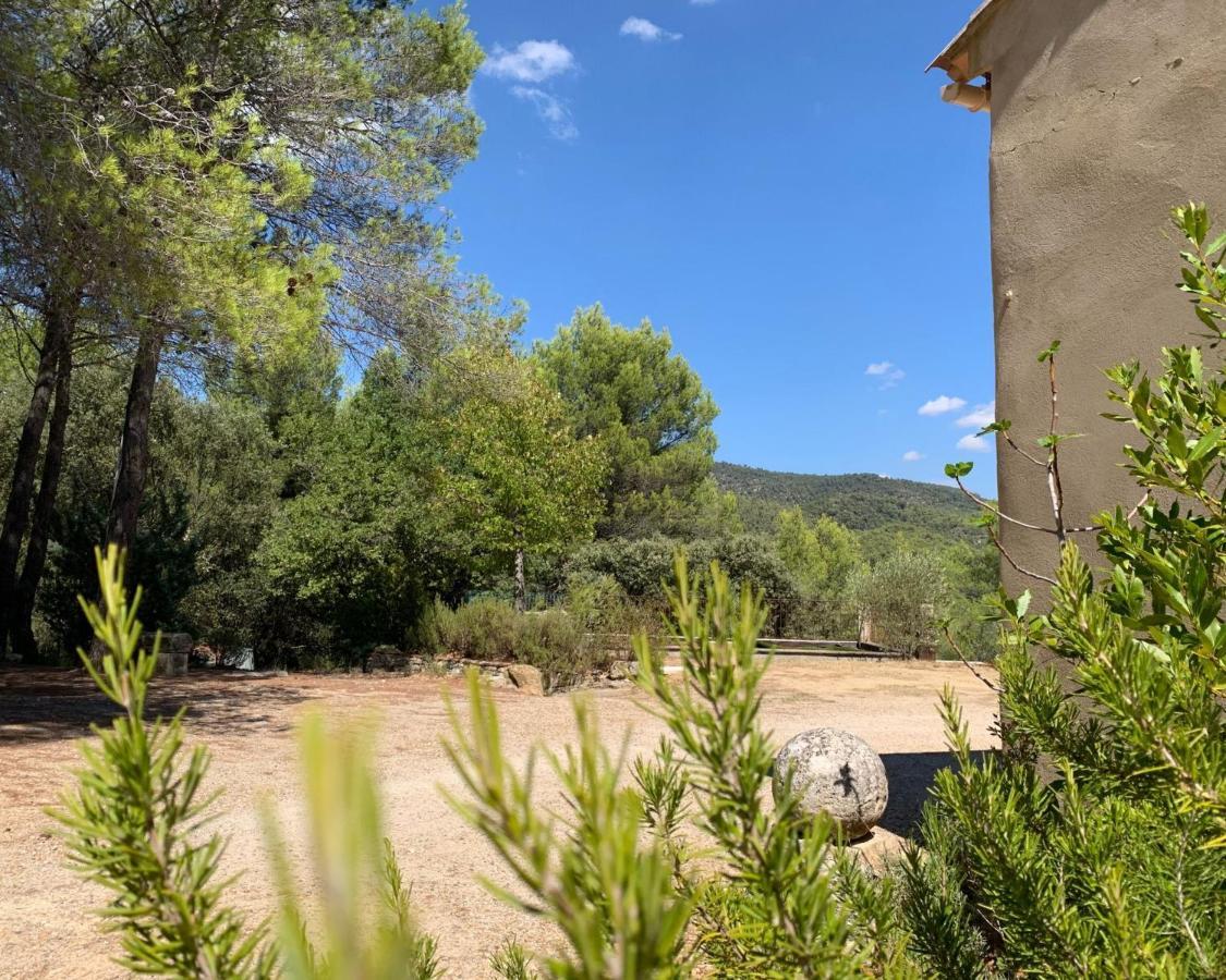 Sous Les Chenes Villa Peypin-d'Aigues Eksteriør billede